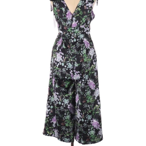 FOXIEDOX FLORAL BLACK SLEEVELESS TINLEY JUMPSUIT - Picture 4 of 5